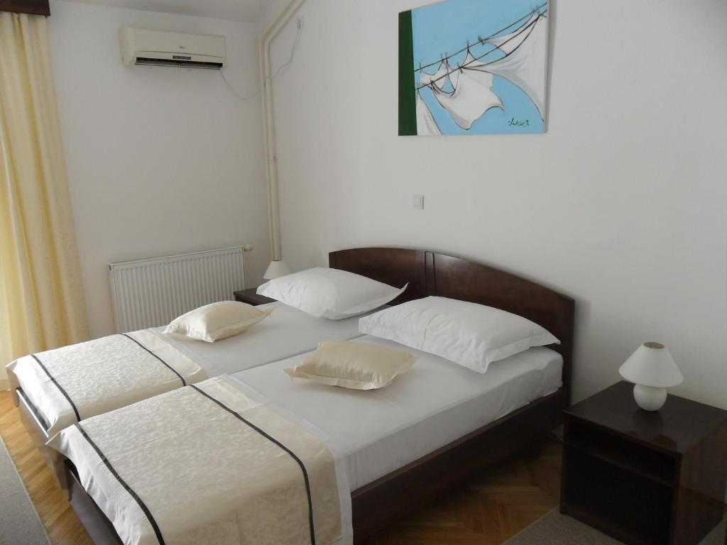 Hotel Ballet School Kaštela Exteriör bild