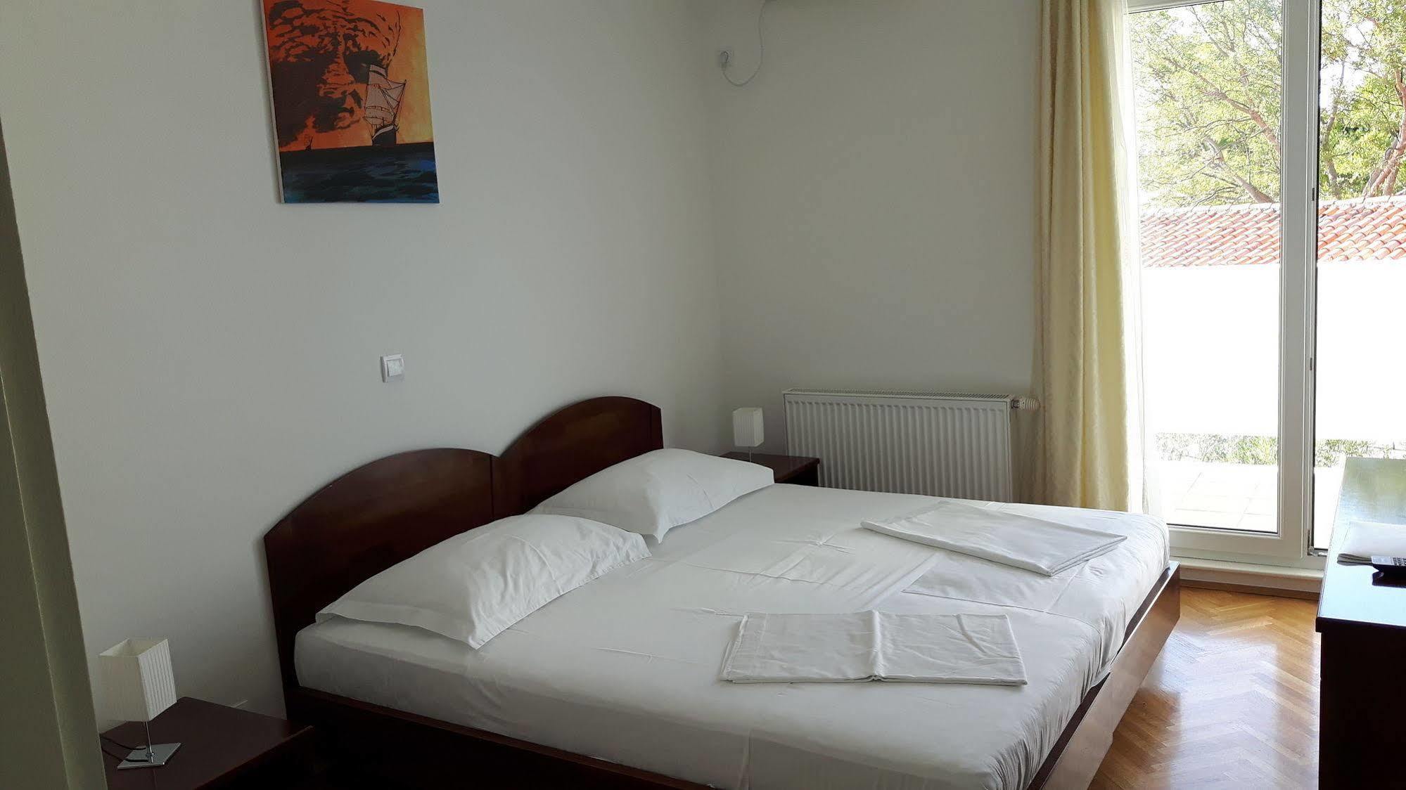Hotel Ballet School Kaštela Exteriör bild