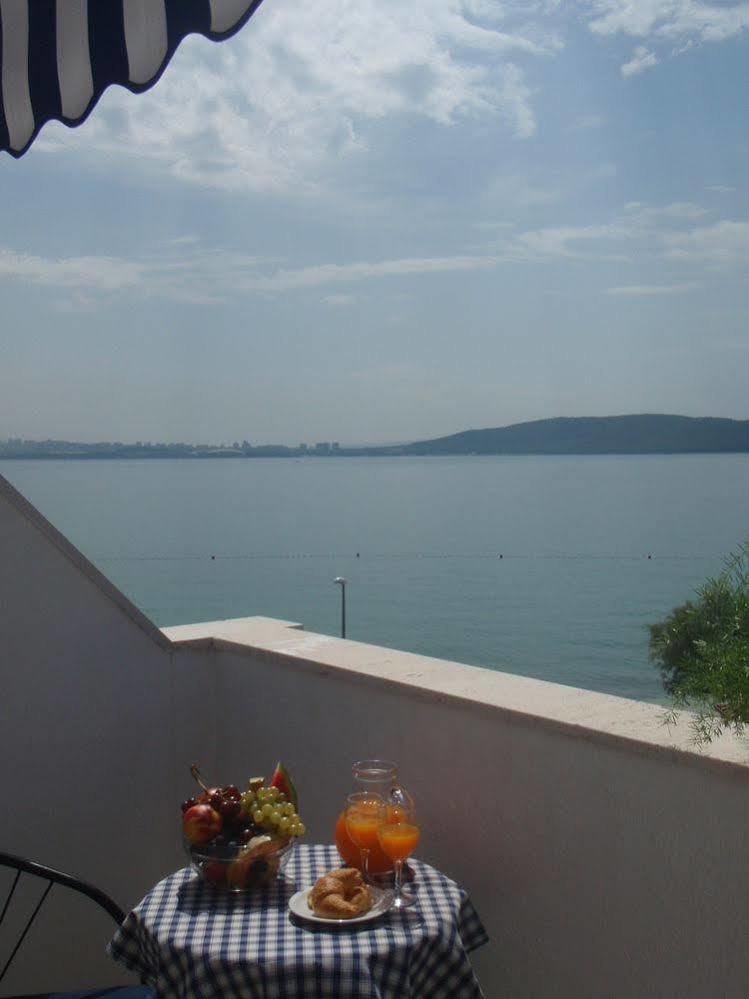 Hotel Ballet School Kaštela Exteriör bild